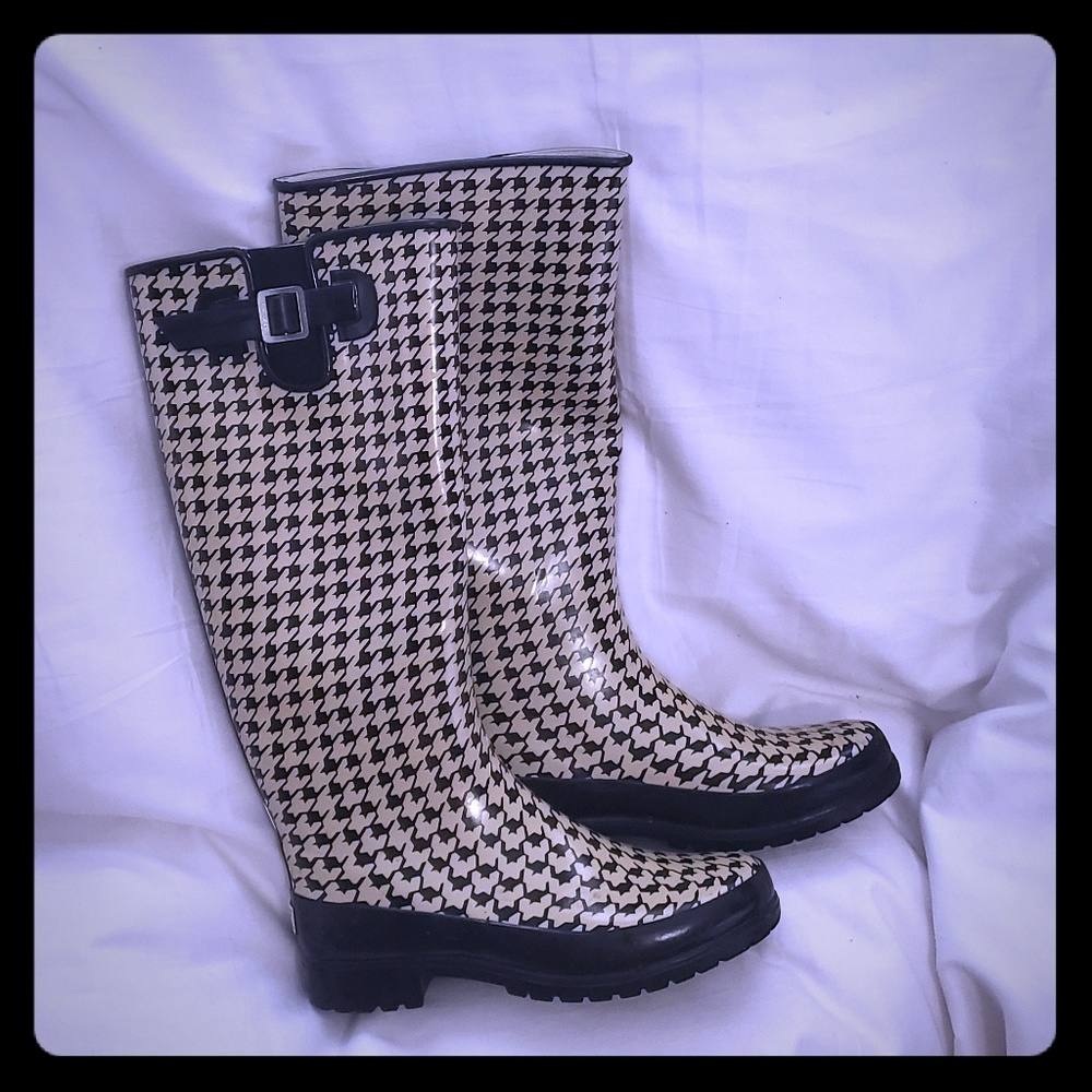 Sperry Houndstooth Rain Boots